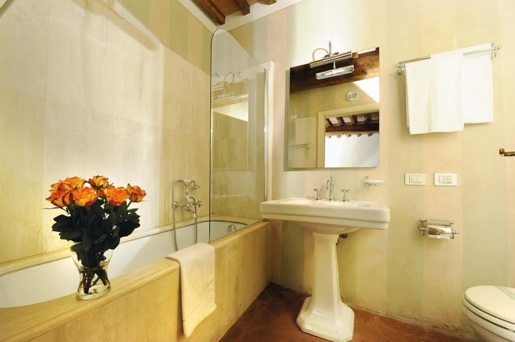 B&B Art San Casciano in Val di Pesa Luaran gambar