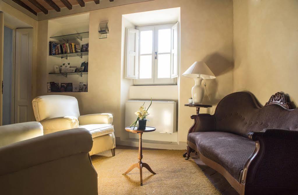 B&B Art San Casciano in Val di Pesa Luaran gambar